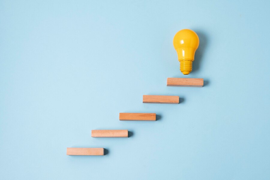 idea-concept-with-light-bulb_23-2149105829 (1)